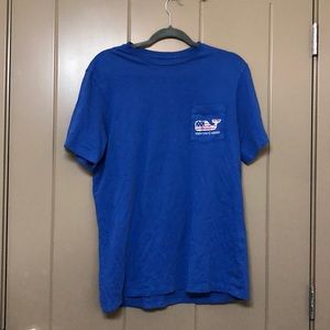 Vineyard vines America t shirt